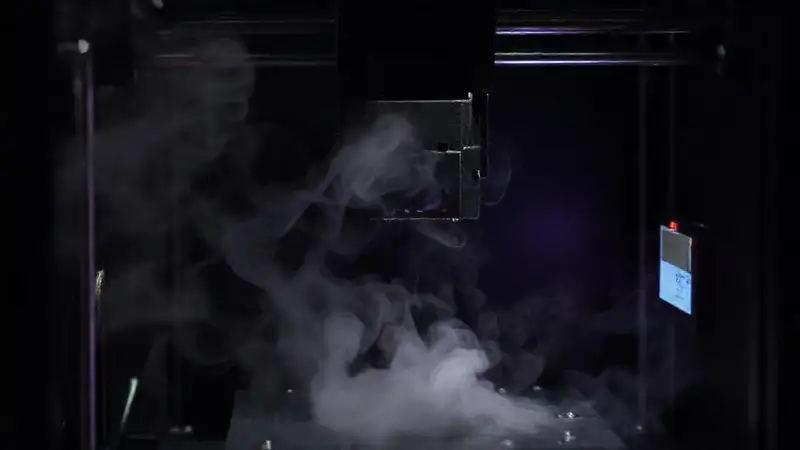 Impresora 3D falla, produce humo extraño