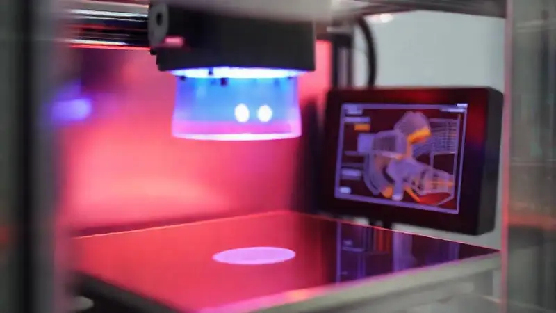 Impresión 3D con luz ultravioleta