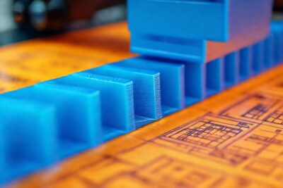 Pieza ABS impresa 3D deformada